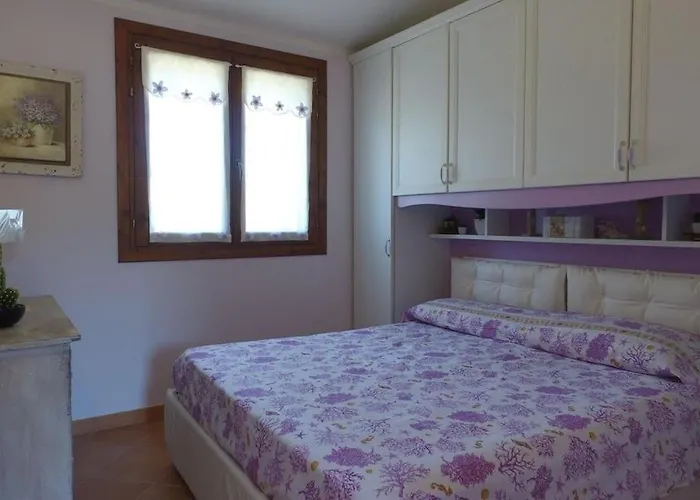 Holidayhouse In With Pool